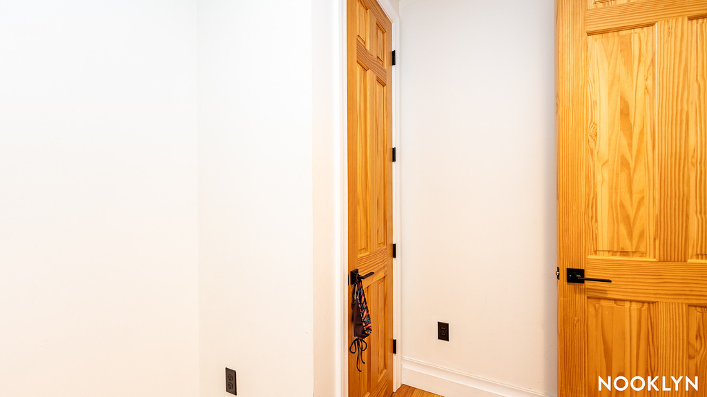 801 Driggs Ave - Photo 10