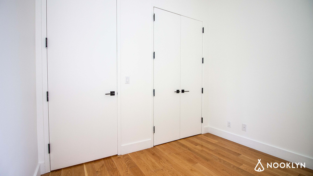 783 Knickerbocker Ave - Photo 16