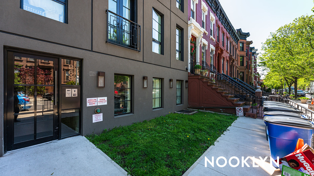 868 Lafayette Ave - Photo 17