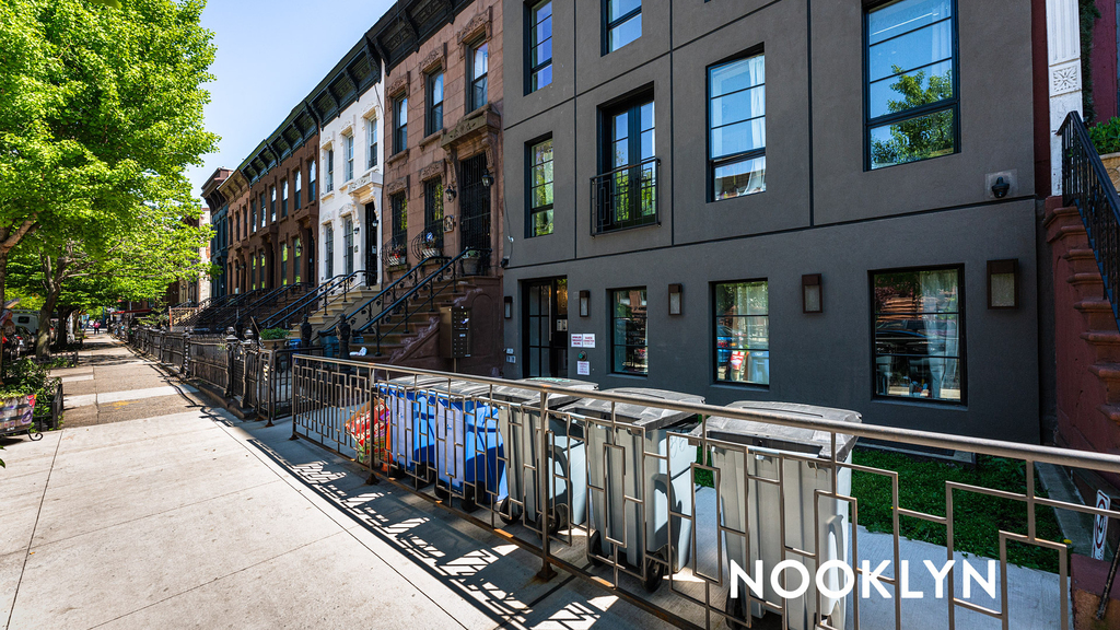 868 Lafayette Ave - Photo 18