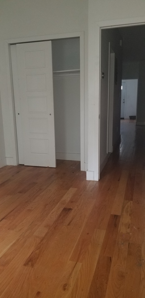 381 New Jersey Avenue - Photo 1