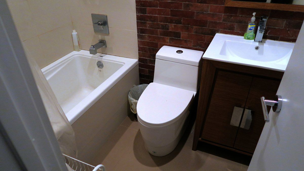 112 Manhattan Ave - Photo 18