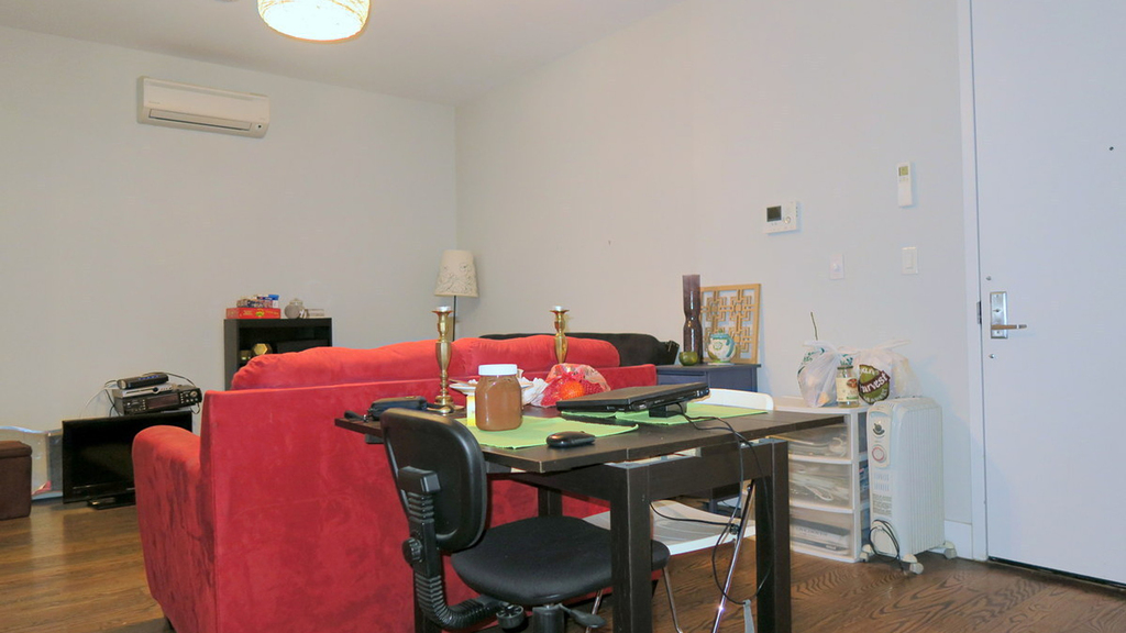 112 Manhattan Ave - Photo 13