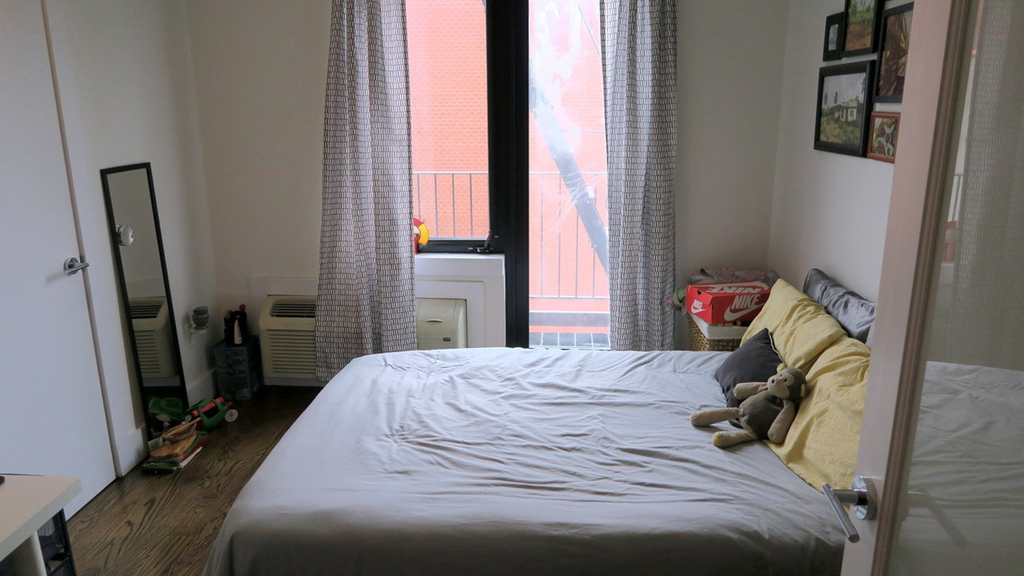 112 Manhattan Ave - Photo 19