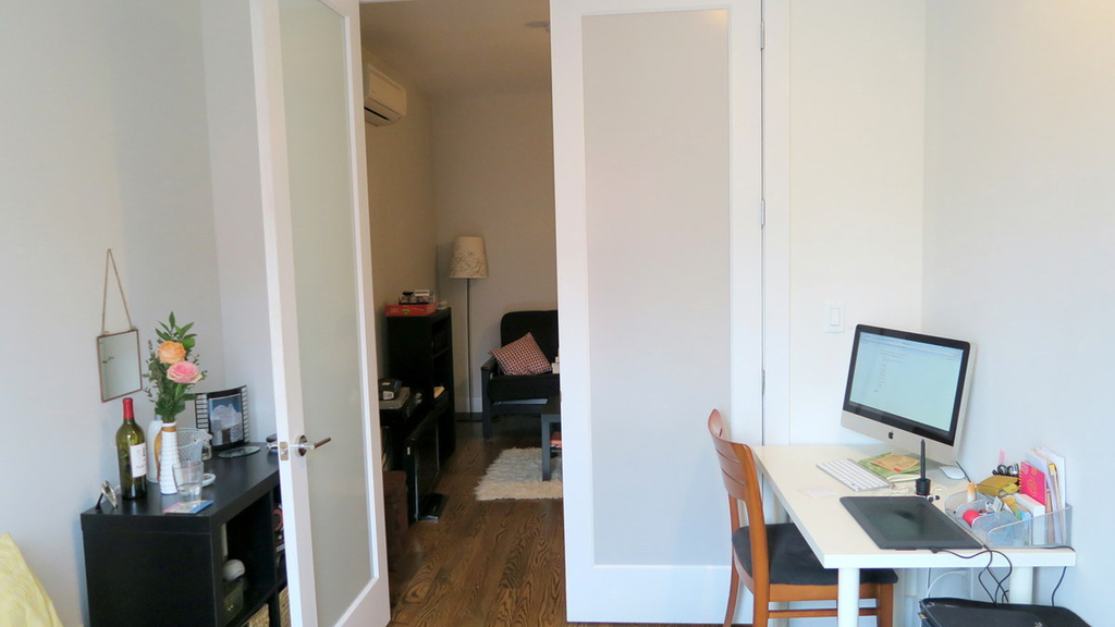 112 Manhattan Ave - Photo 17