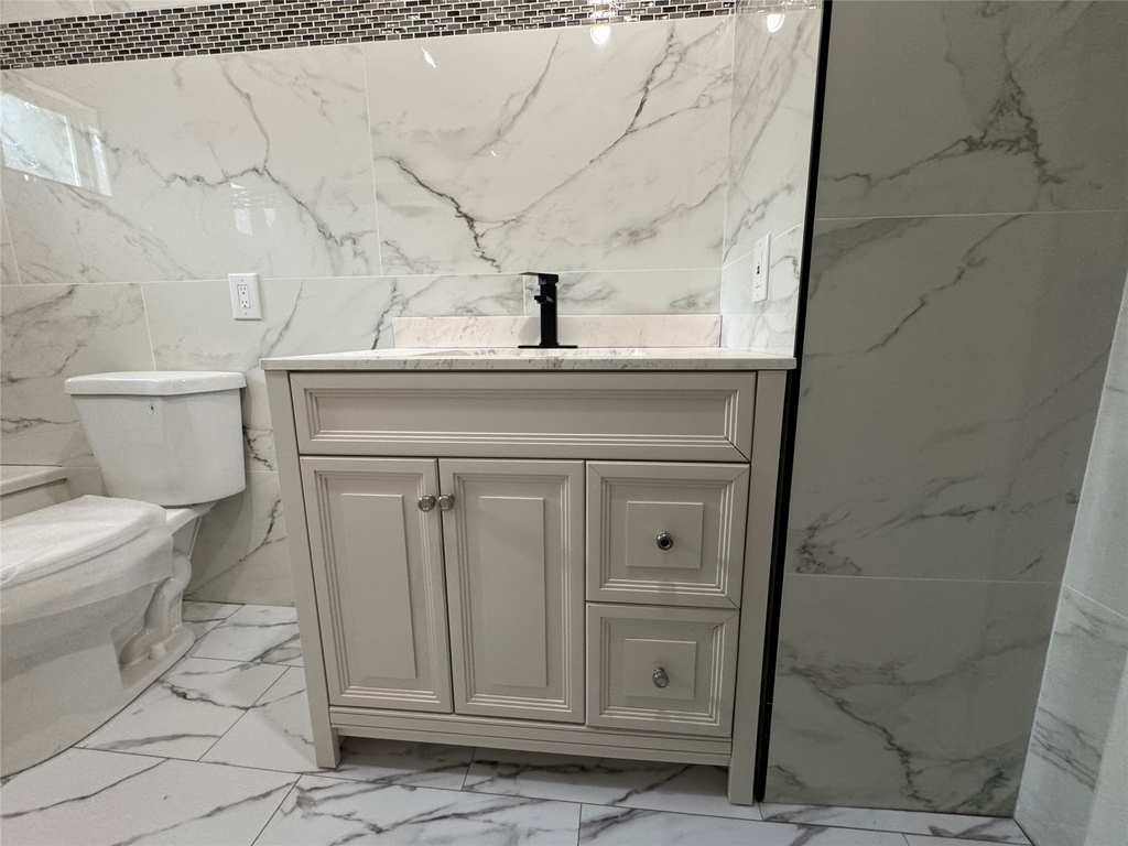 1013 Main Street - Photo 12