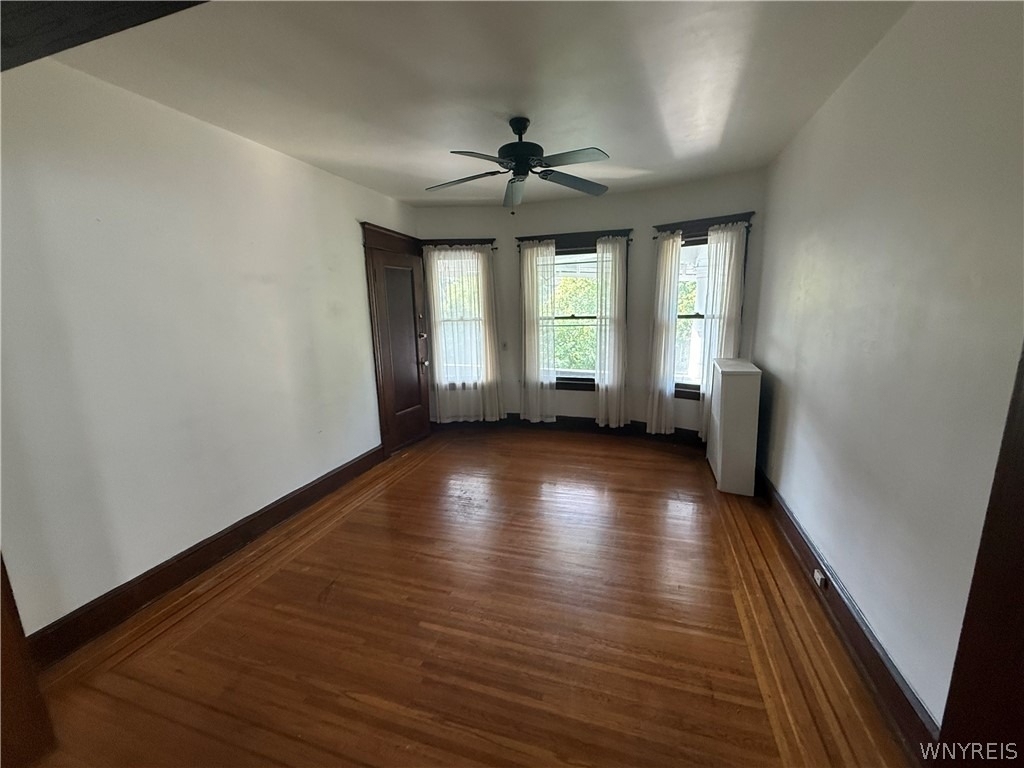 37 Inwood Place - Photo 2