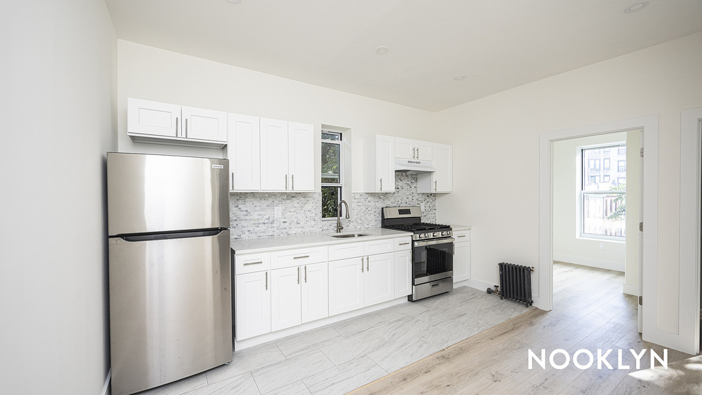 32 Patchen Ave - Photo 13