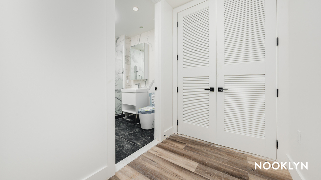 26 Quincy St  - Photo 12