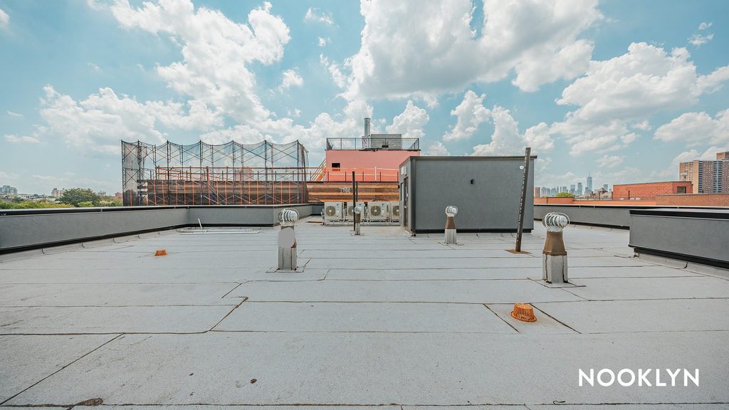 26 Quincy St  - Photo 14