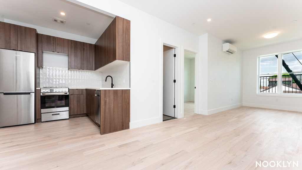 1193 Nostrand Ave - Photo 4