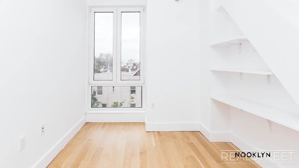 74 Maujer Street - Photo 6