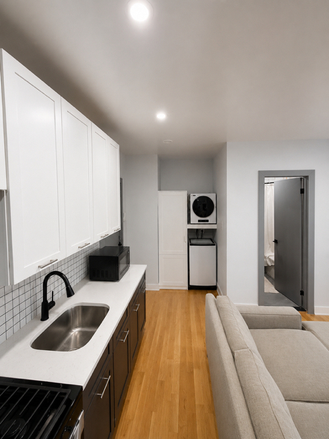 160 Havemeyer Street - Photo 3
