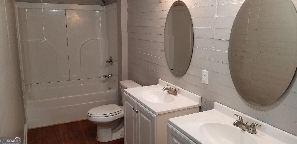 186 Georgia Avenue - Photo 5