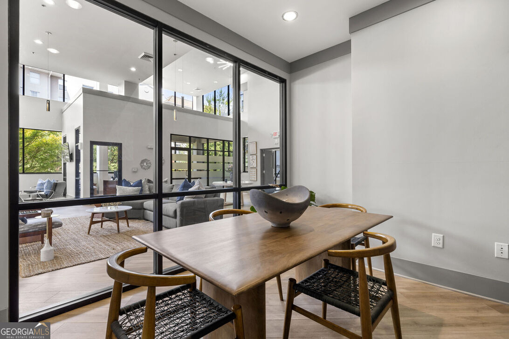 131 Ponce De Leon Avenue - Photo 18