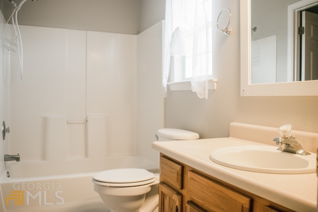 20 Lakeside Drive - Photo 6