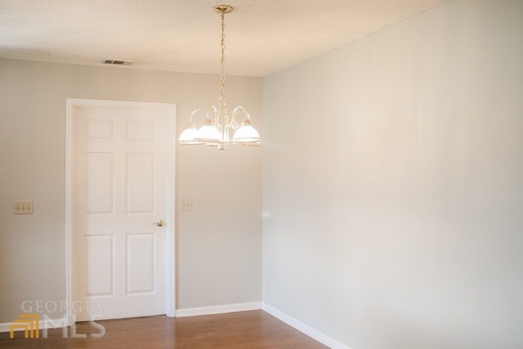 20 Lakeside Drive - Photo 4