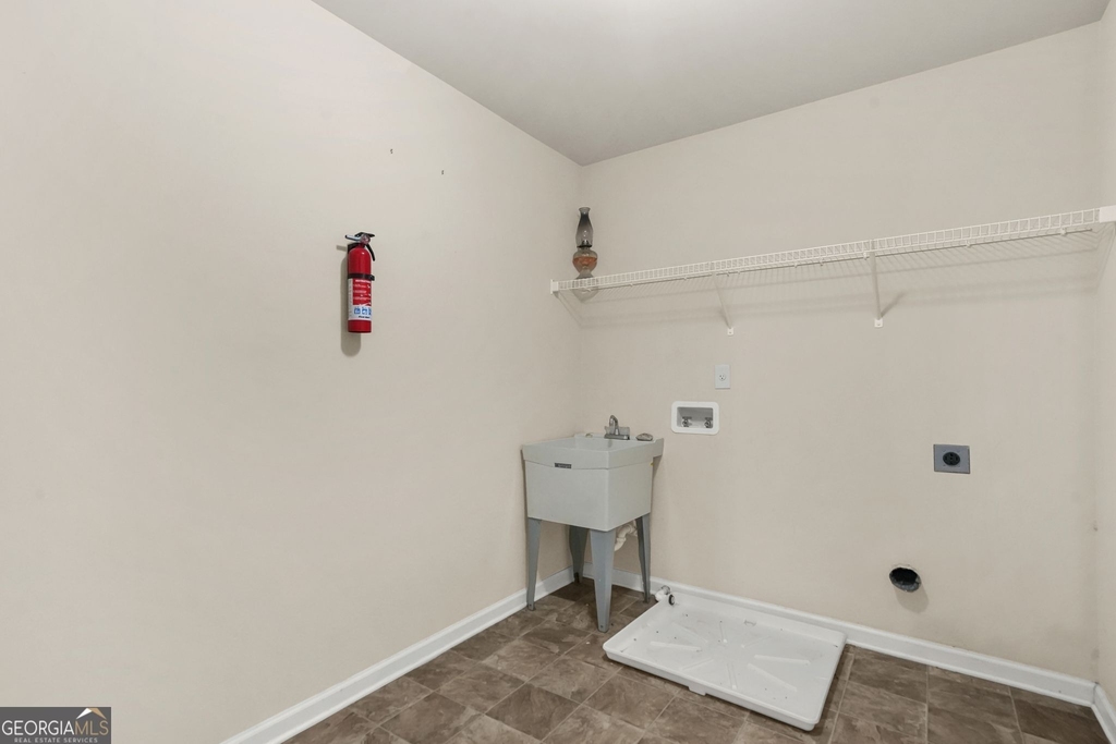 882 Nestling Drive - Photo 41