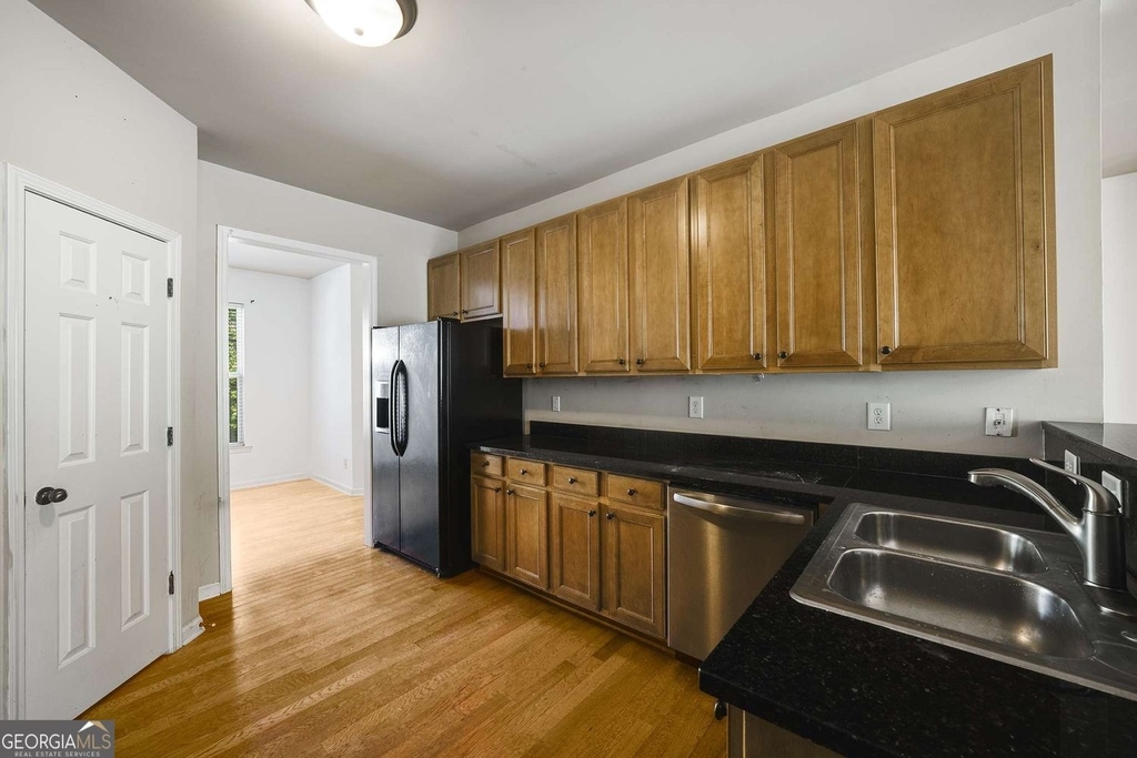 1798 Oakbrook Lane Nw - Photo 10