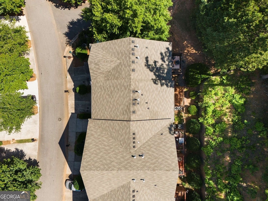 1798 Oakbrook Lane Nw - Photo 37