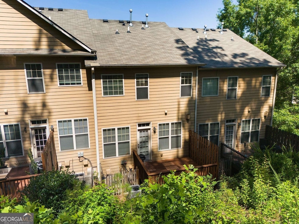 1798 Oakbrook Lane Nw - Photo 35