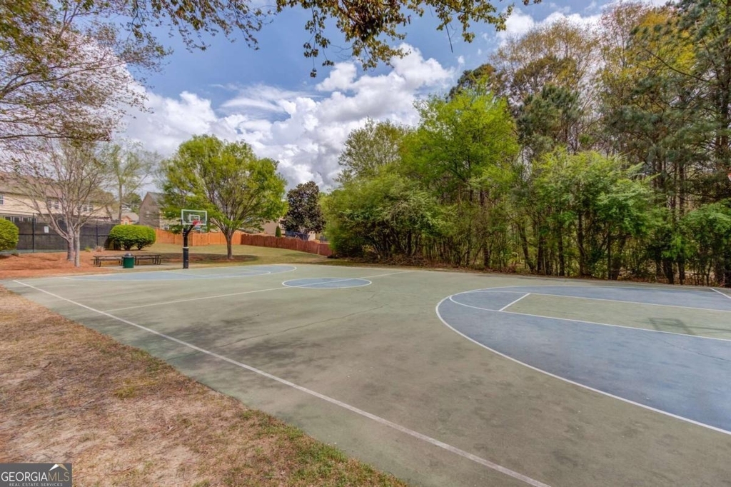 5135 Amberden Hall Drive - Photo 40