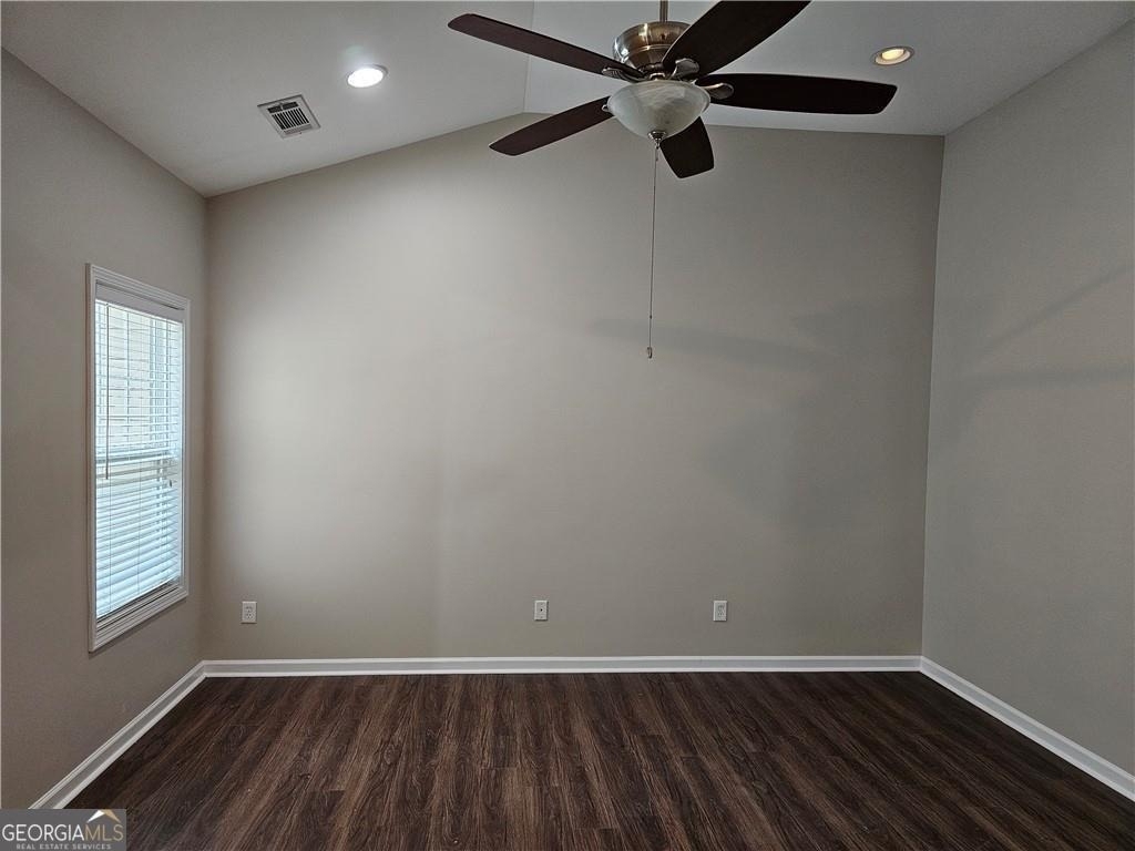 4885 Hastings Terrace - Photo 16