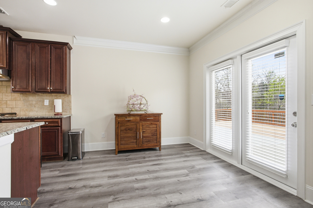 1220 Wesleyan Place - Photo 13