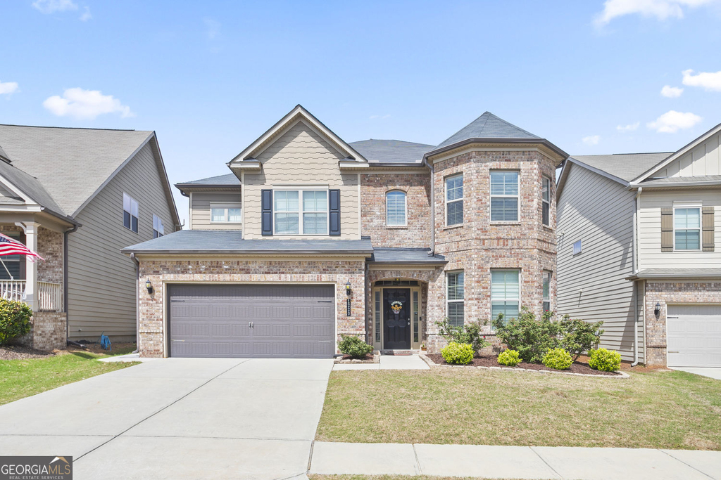 1220 Wesleyan Place - Photo 0
