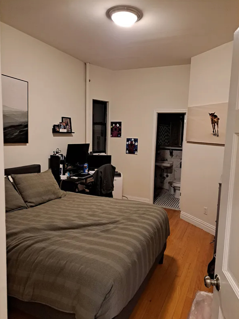 206 East 34th Street - Photo 3