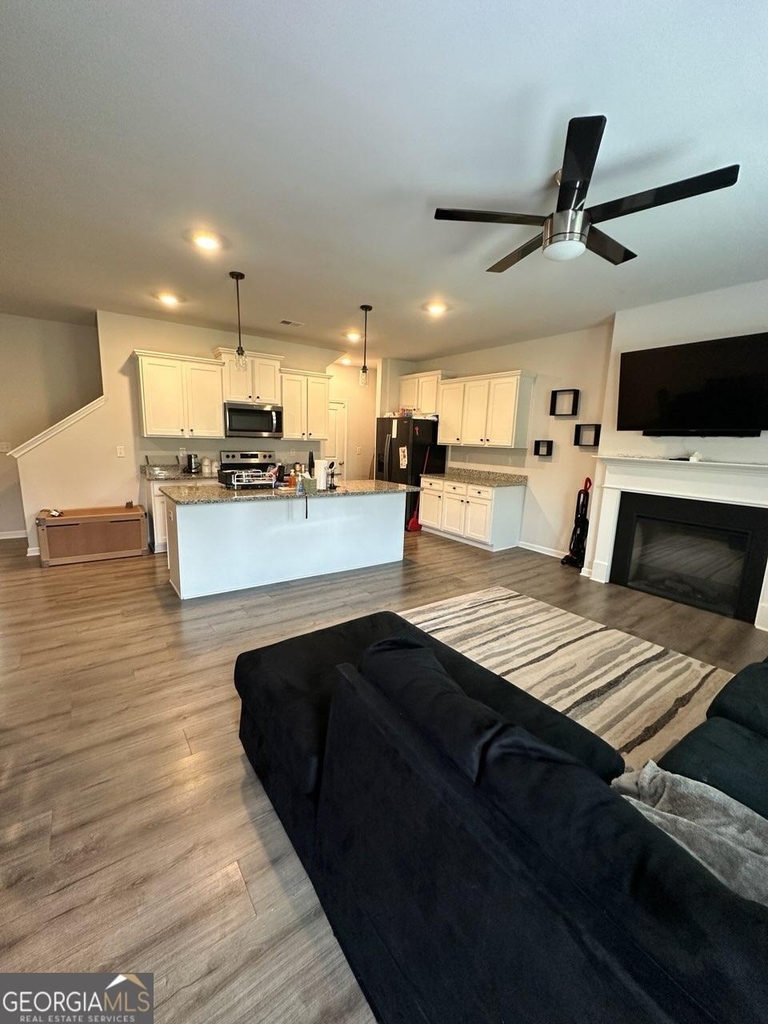4514 Filmore Trail Sw - Photo 2