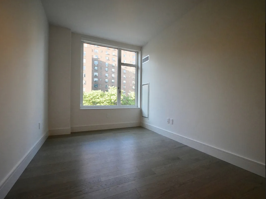 East 14th street and Avenue A - Photo 2