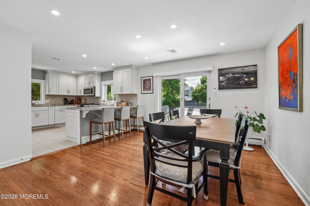 207 Stoughton Avenue - Photo 11