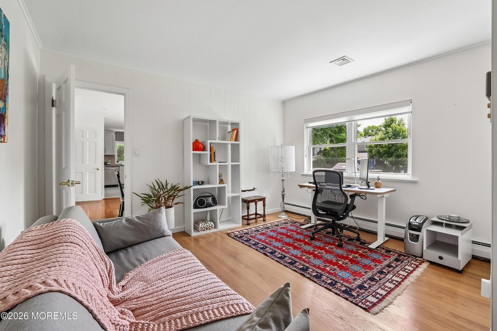 207 Stoughton Avenue - Photo 4