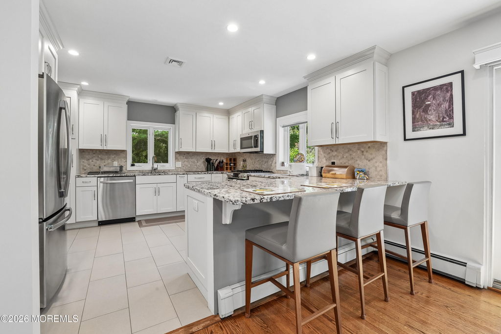 207 Stoughton Avenue - Photo 12