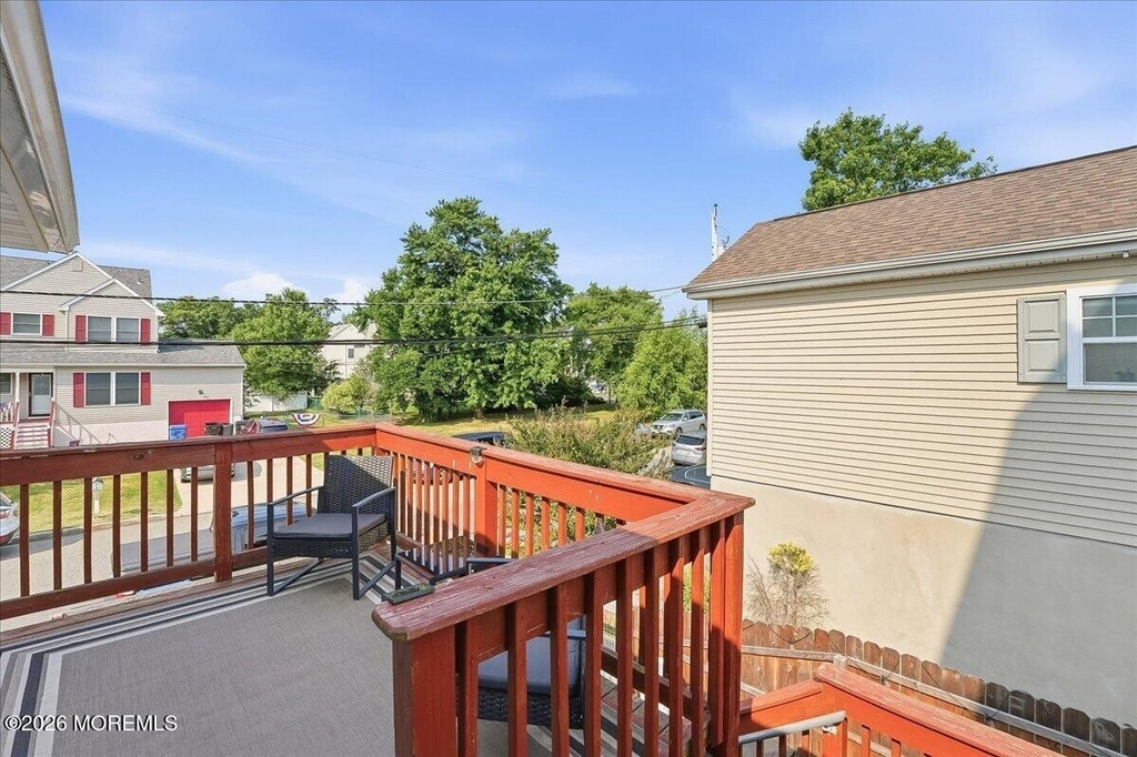 54 Main Street - Photo 22