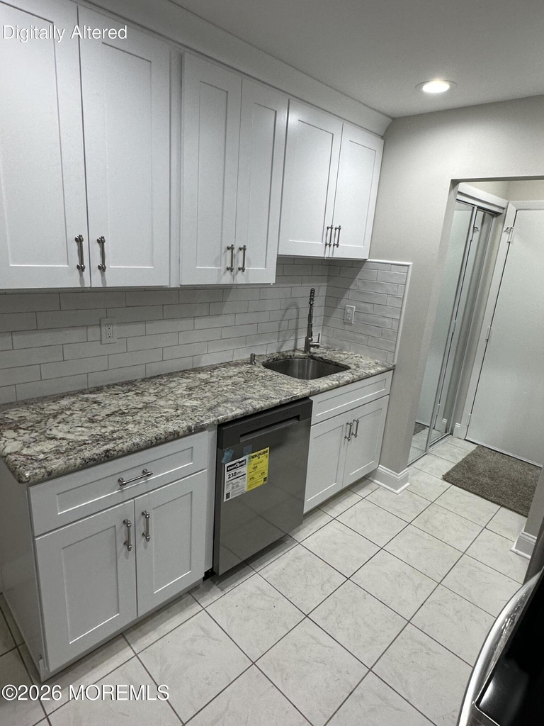35 Amberly Drive - Photo 0