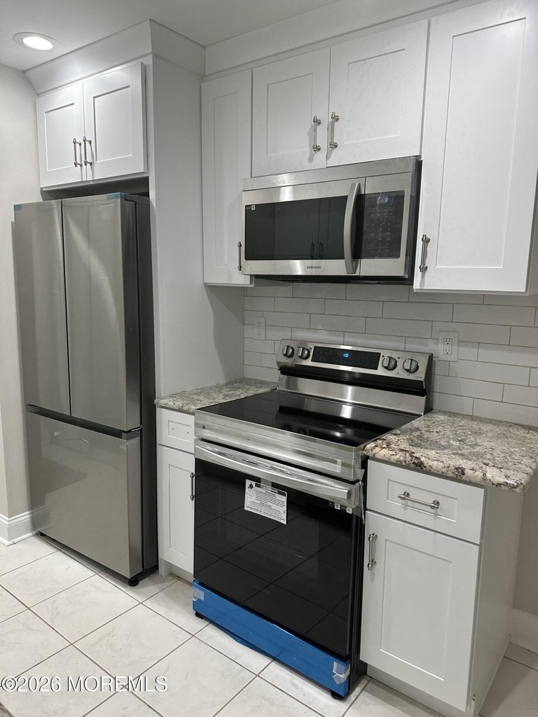 35 Amberly Drive - Photo 1
