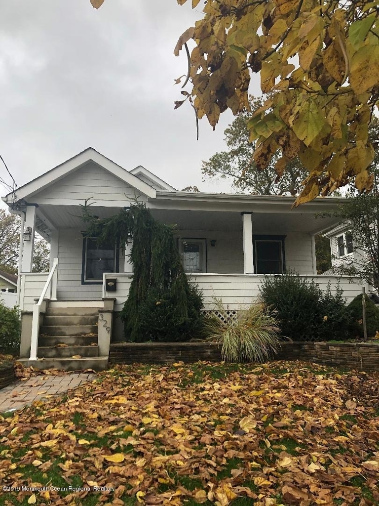 329 Wells Avenue - Photo 0