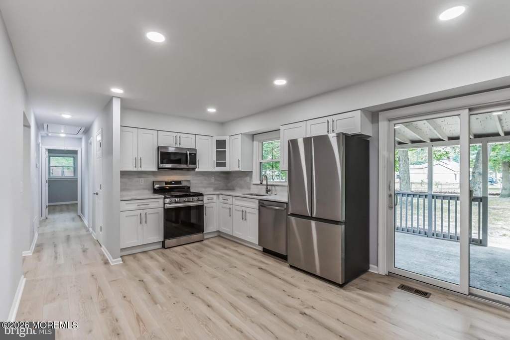 13 Broadway Street - Photo 1