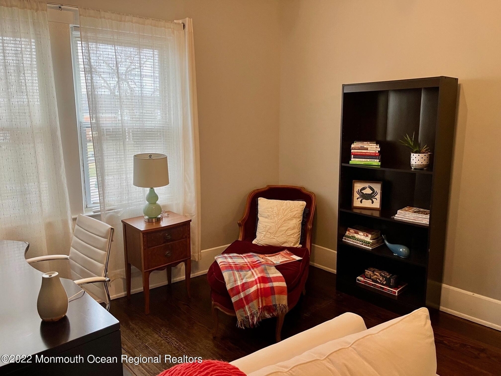 216 Main Street - Photo 9