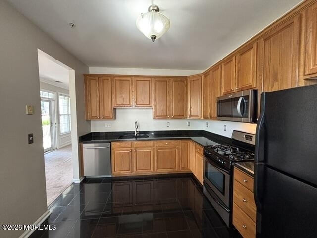 671 Saint Andrews Place - Photo 10