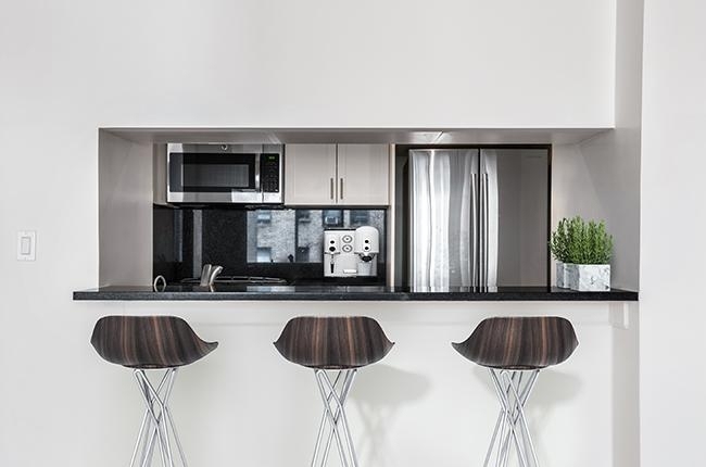East 56th Street - Photo 3