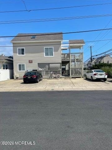 202 Carteret Avenue - Photo 0