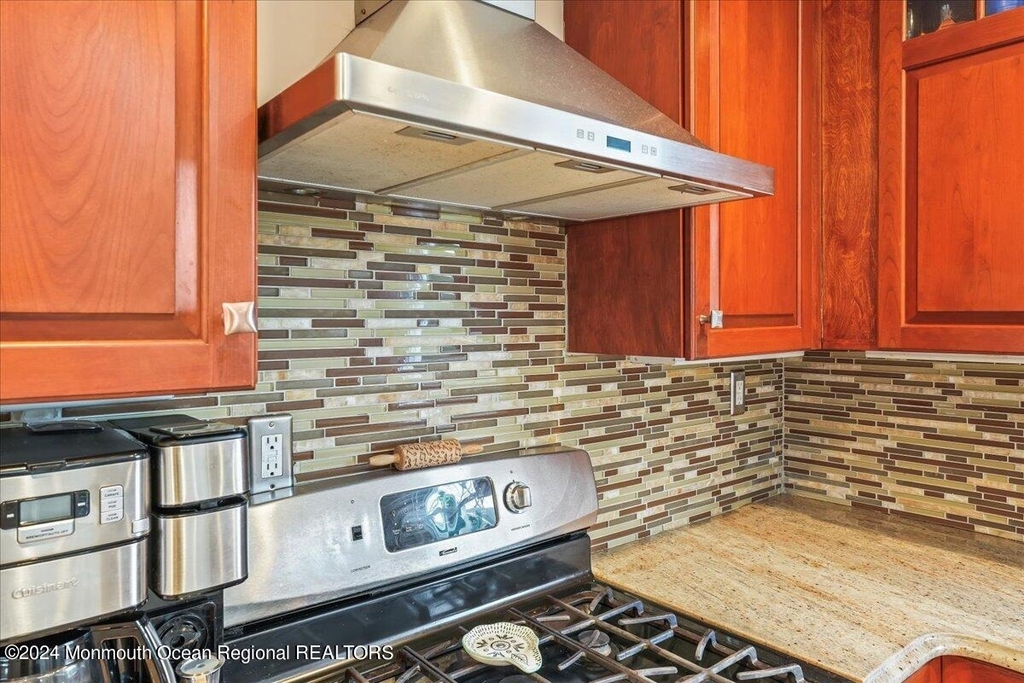 328 23rd Avenue - Photo 10