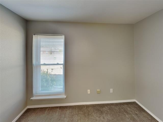 516 E Oak Street - Photo 10