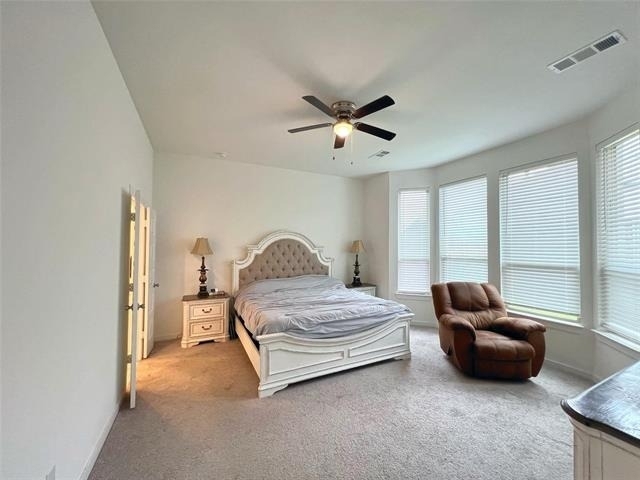 2410 Doncaster Drive - Photo 3
