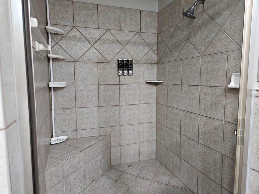 465 Peninsula Drive - Photo 15