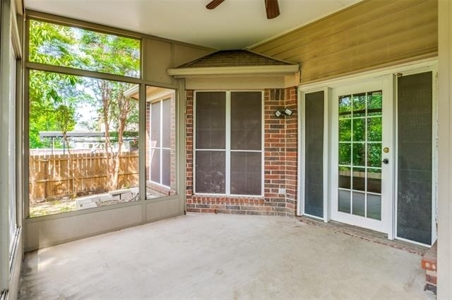 8420 Creekbluff Drive - Photo 22