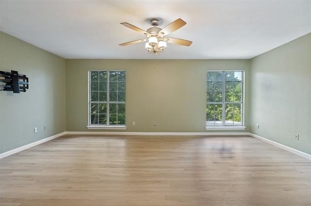 8420 Creekbluff Drive - Photo 15